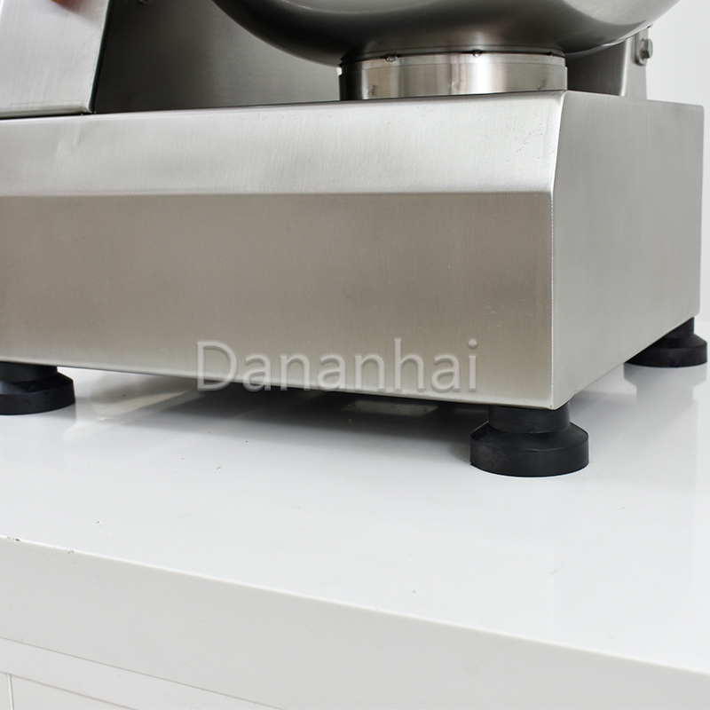 Commercial Kitchen Grinder - Machine à découper les légumes sous
