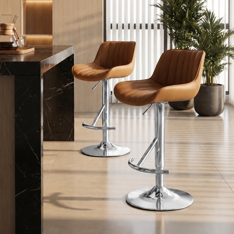 Commercial Kitchen Interior Design - Chaise haute élégante en bois, style