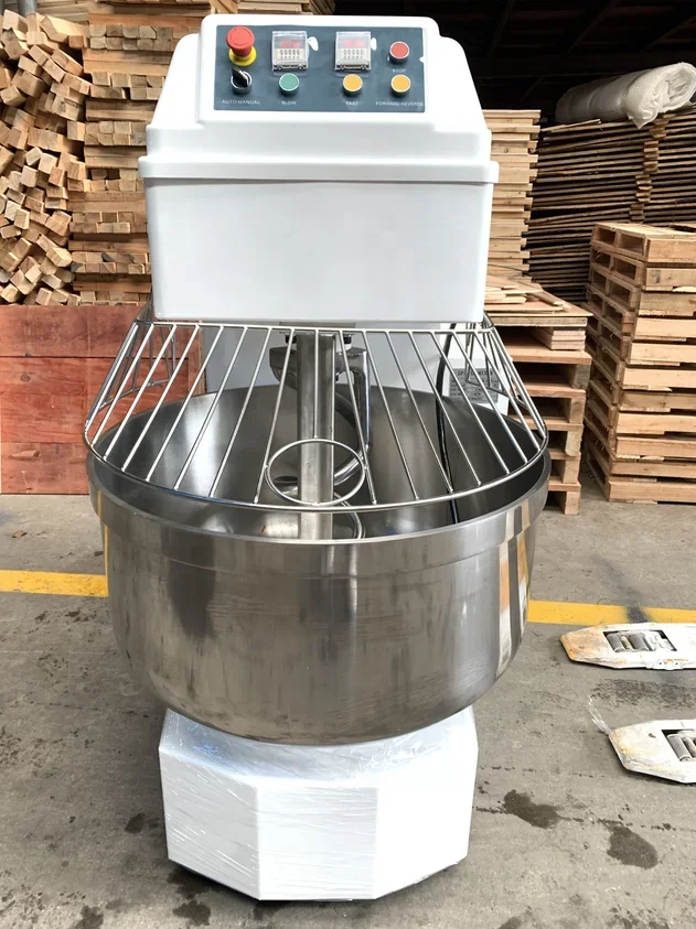 Mélangeur de gâteaux Commercia - Commercial Kitchen Aid Stand Mixer avis et prix